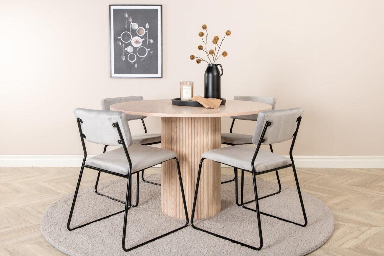 Bianca, Kenth – Ensemble repas rond – Blanchi – Table : ⌀110 Chaise : 52 x 76 x 40 cm