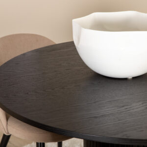 Bianca, Velvet – Ensemble repas rond – Noir – Table : ⌀110 Chaise : 57 x 76,5 x 50 cm