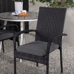 Break, Anna – Ensemble repas – Table : ⌀90 Chaise : 64 x 95 x 55 cm