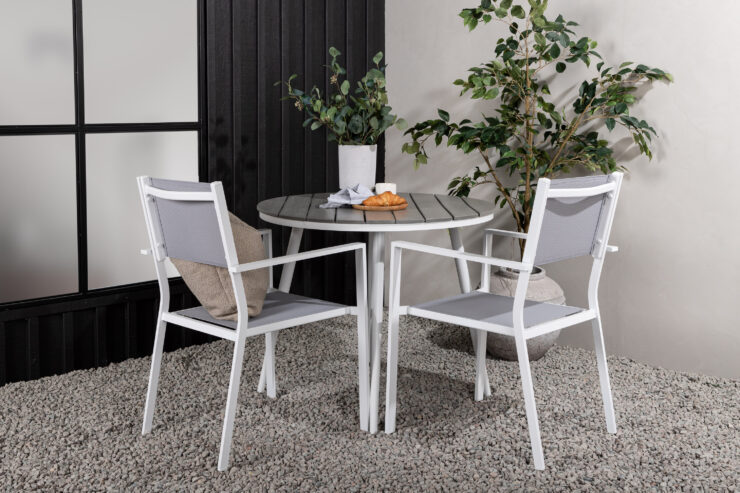 Break, Copacabana – Ensemble repas – Table : ⌀90 Chaise : 60,5 x 88 x 56,5 cm