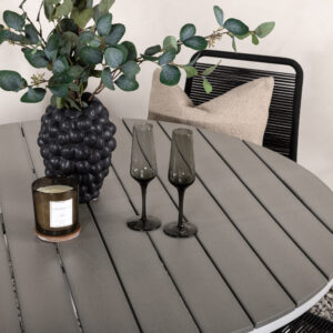 Break, Lindos – Ensemble repas – Table : ⌀120 Chaise : 59 x 86 x 57 cm