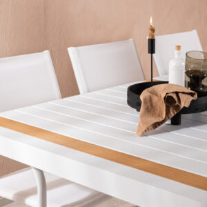 Togo, Santorini – Ensemble repas