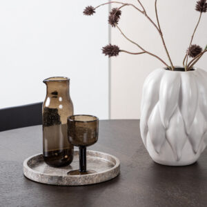 Copenhagen, Kenth – Ensemble repas rond – Moka – Table : ⌀115 Chaise : 52 x 76 x 40 cm