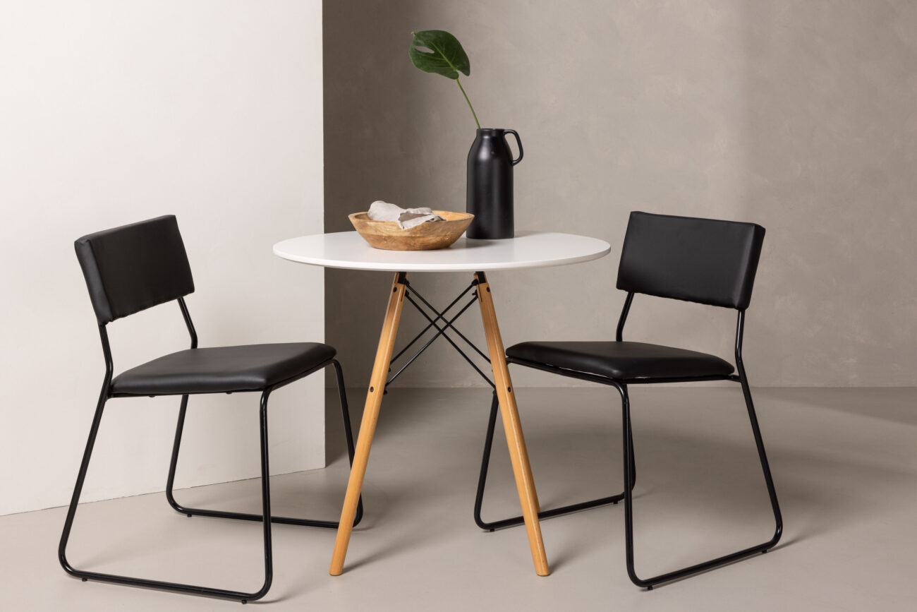 Danburi, Kenth – Ensemble repas rond – Blanc – Table : ⌀60 Chaise : 52 x 76 x 40 cm