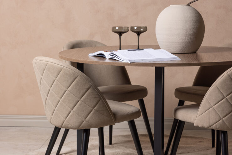 Durango, Velvet – Ensemble repas rond – Noyer – Table : ⌀120 Chaise : 57 x 76,5 x 50 cm