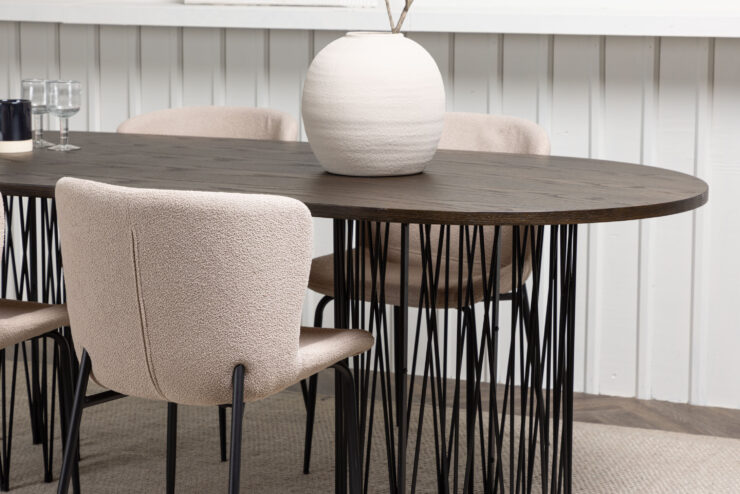 Stone, Modesto – Ensemble repas ovale – Noir