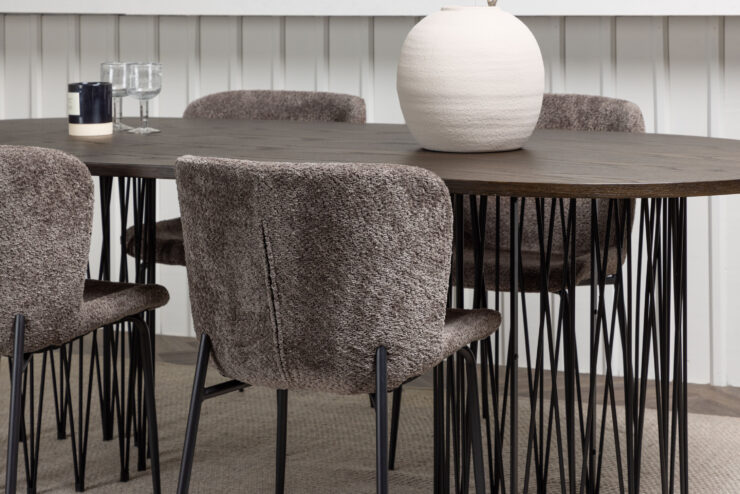 Stone, Modesto – Ensemble repas ovale – Noir