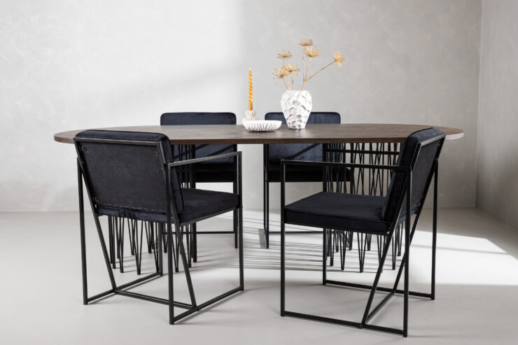Stone, Richmond – Ensemble repas ovale – Noir