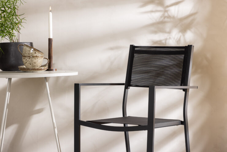 Bacong, Copacabana – Ensemble repas – Table : ⌀60 Chaise : 60,5 x 88 x 56,5 cm