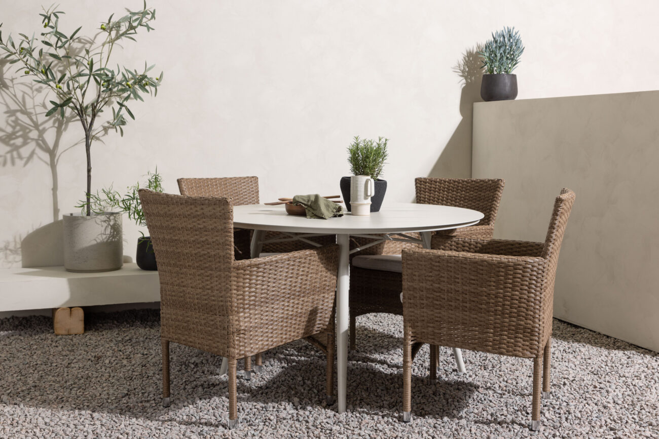 Lina, Malina – Ensemble repas – Table : ⌀120 Chaise : 60 x 86,5 x 58 cm