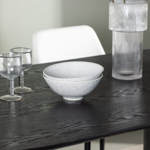 Isolde, Night – Ensemble repas ovale – Noir
