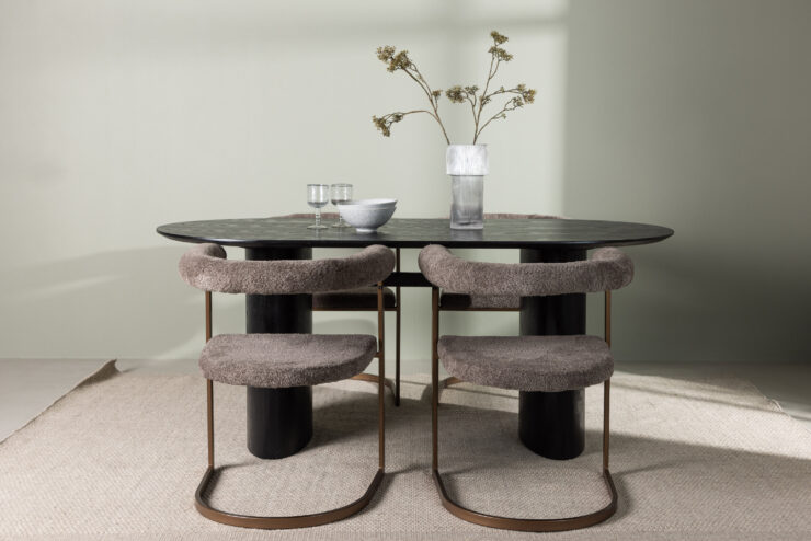 Isolde, Morning – Ensemble repas ovale – Noir