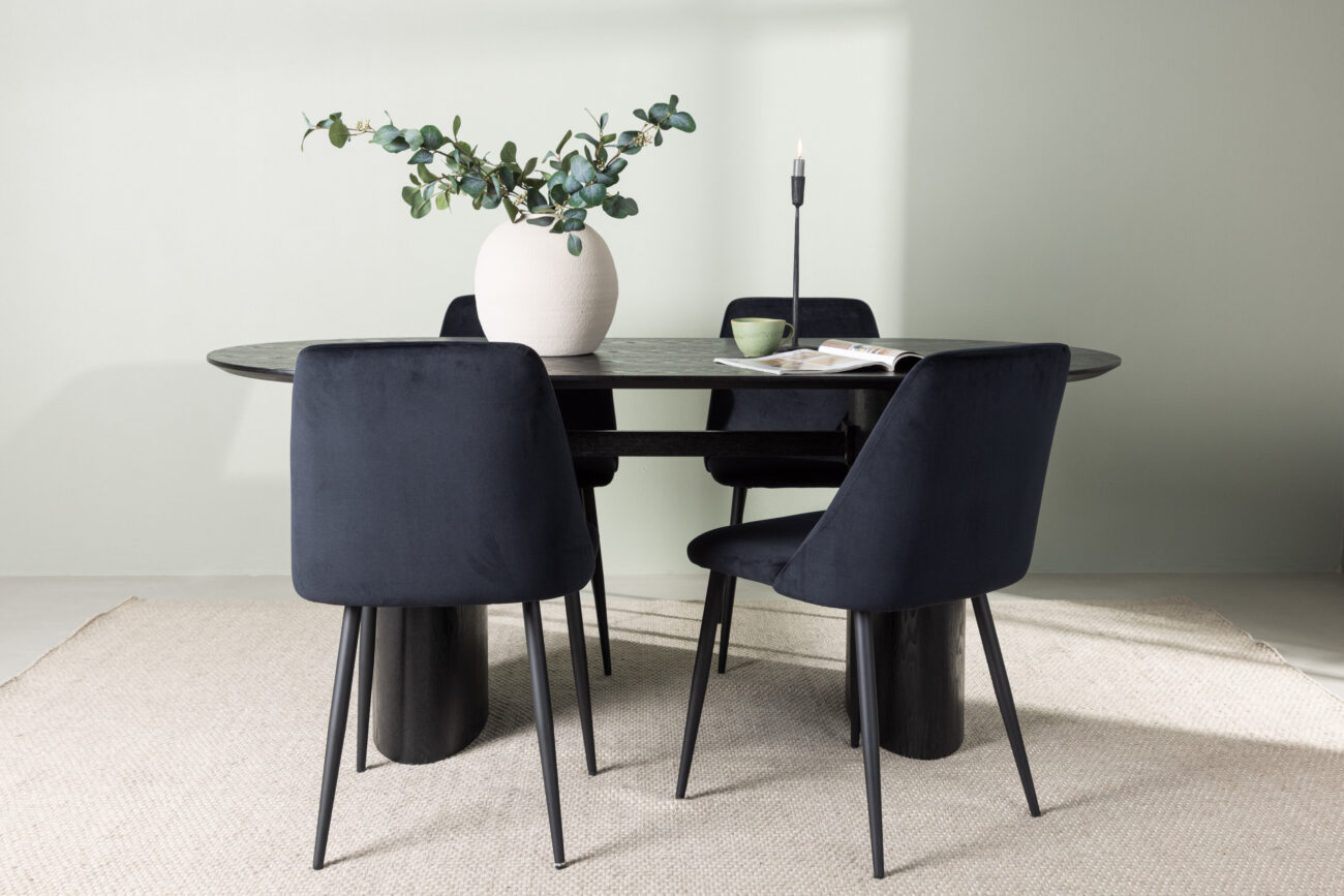 Isolde, Night – Ensemble repas ovale – Noir