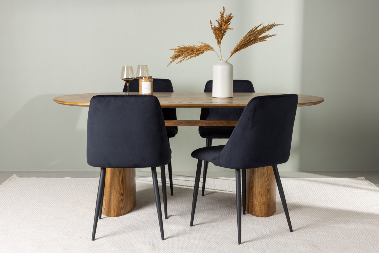 Isolde, Night – Ensemble repas ovale – Naturel