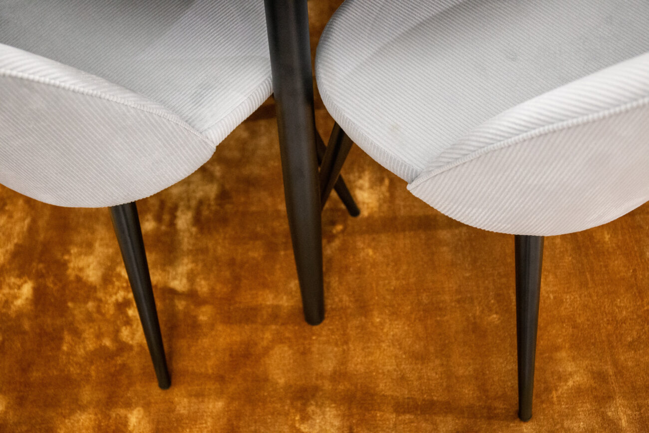 Plaza, Velvet – Ensemble repas rond – Noir