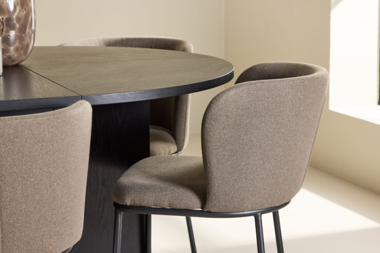 Strada, Edina – Ensemble repas ovale – Noir
