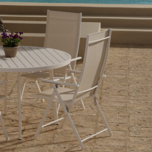 Giardini, Levanzo – Ensemble repas – Beige – Table : ⌀120cm, Chaise : 59 x 108 x 56 cm