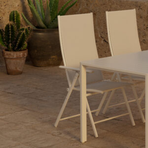Giardini, Levanzo – Ensemble repas – Beige