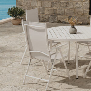Giardini, Break – Ensemble repas – Beige – Table : ⌀120cm, Chaise : 62 x 108 x 55 cm