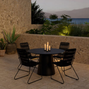 Lanzo, Bois – Ensemble repas – Noir – Table : ⌀120cm, Chaise : 63 x 93 x 60 cm