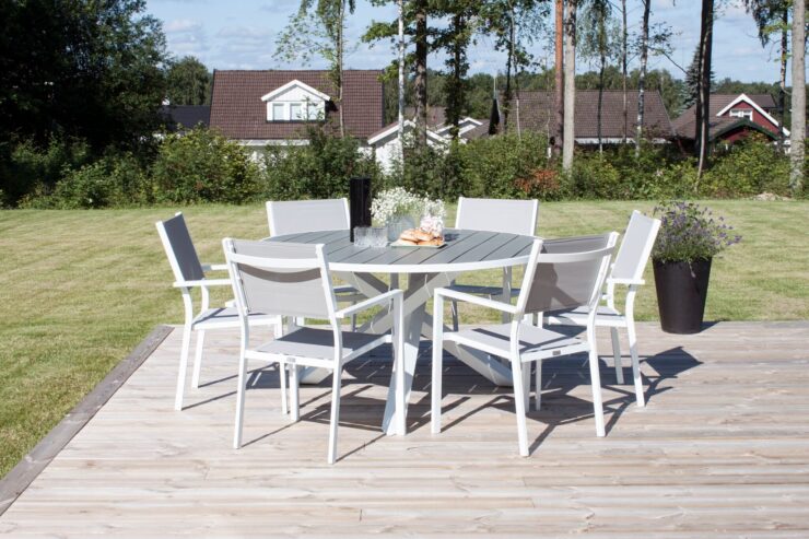Parma, Copacabana – Ensemble repas – Gris – Table : ⌀140 Chaise : 56 x 88 x 60 cm
