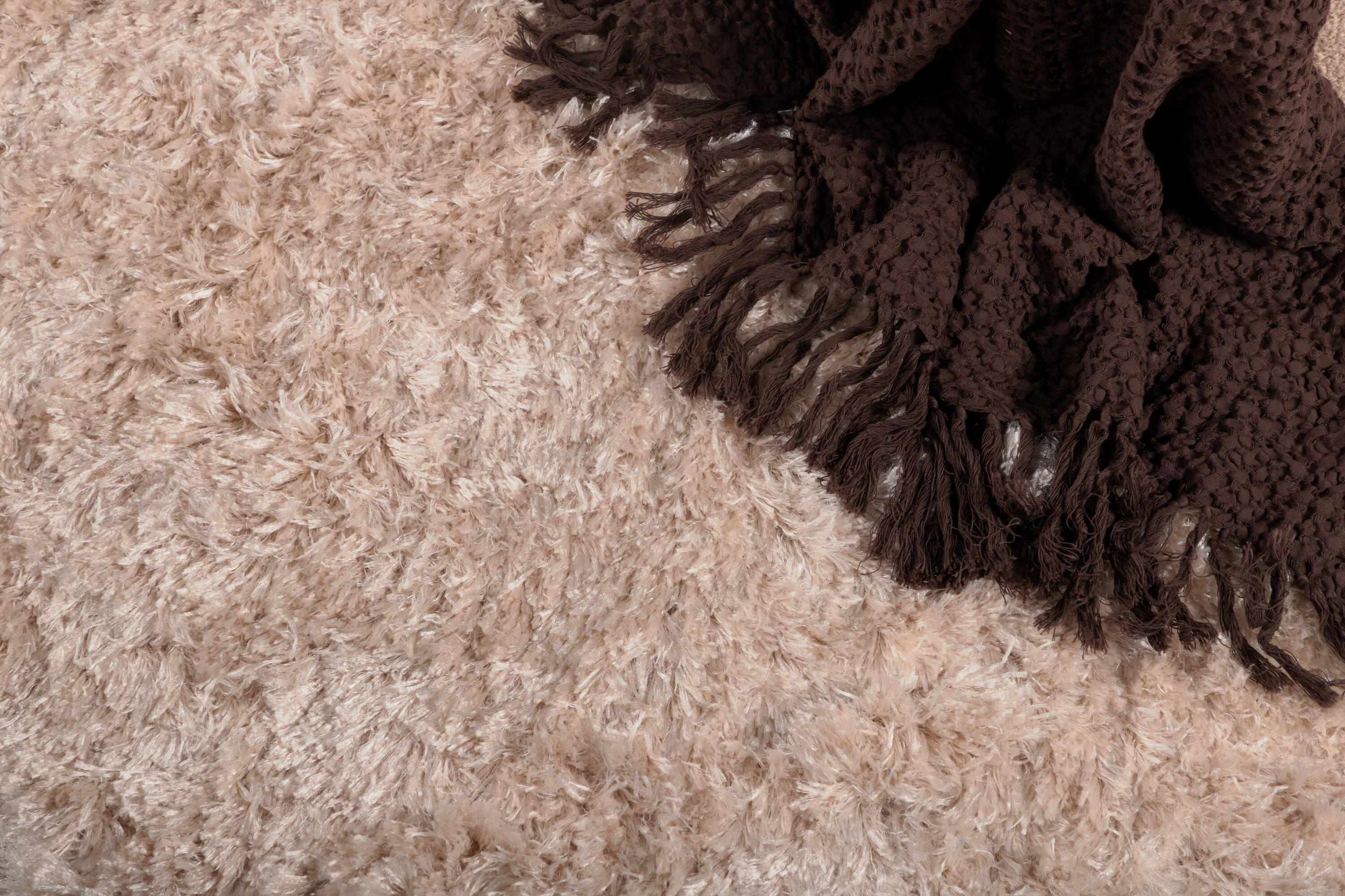 Détail du tapis de salon Natta beige ⌀200 cm