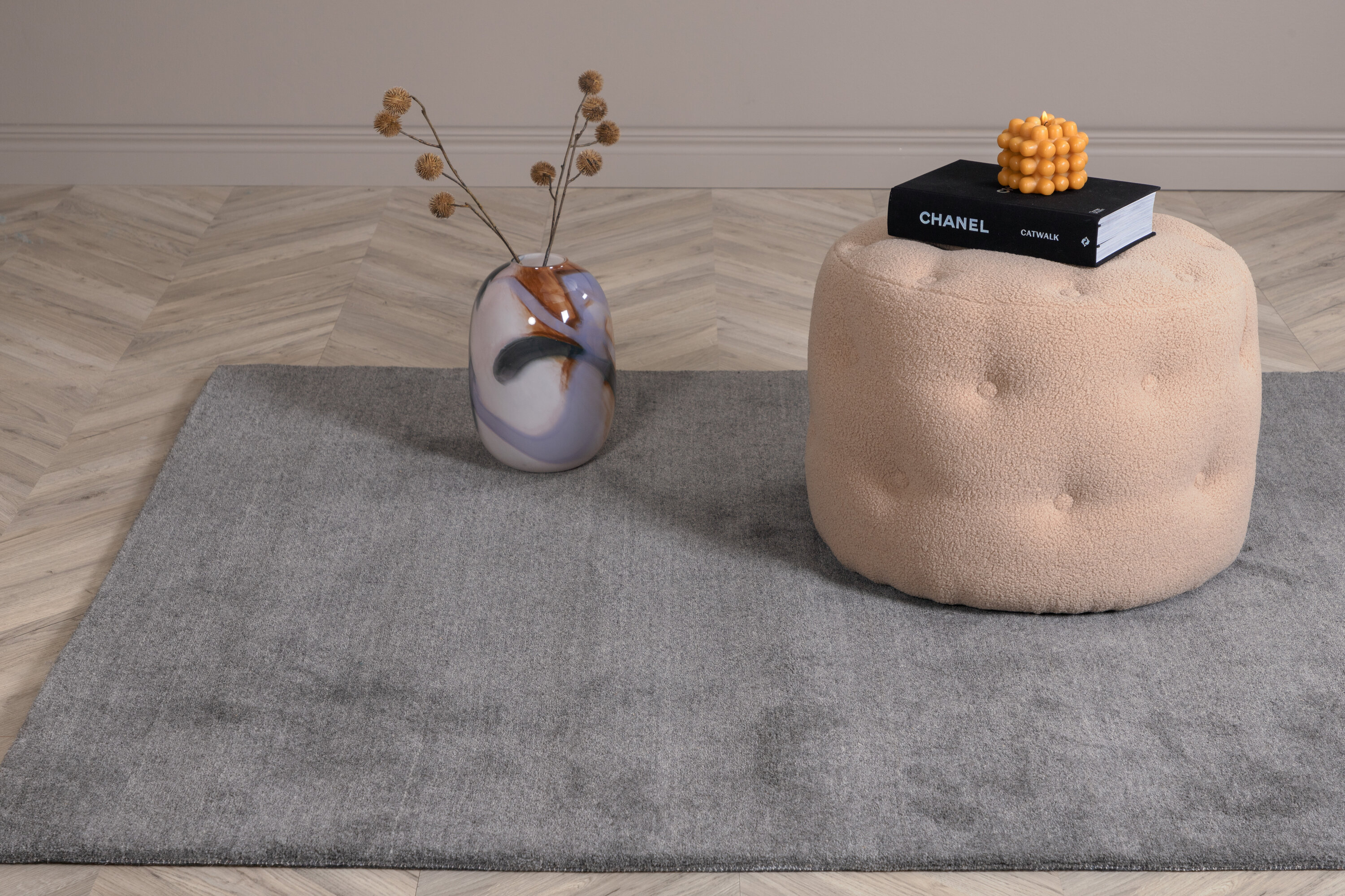 Détail du tapis de salon Ulla gris 350 x 250 cm