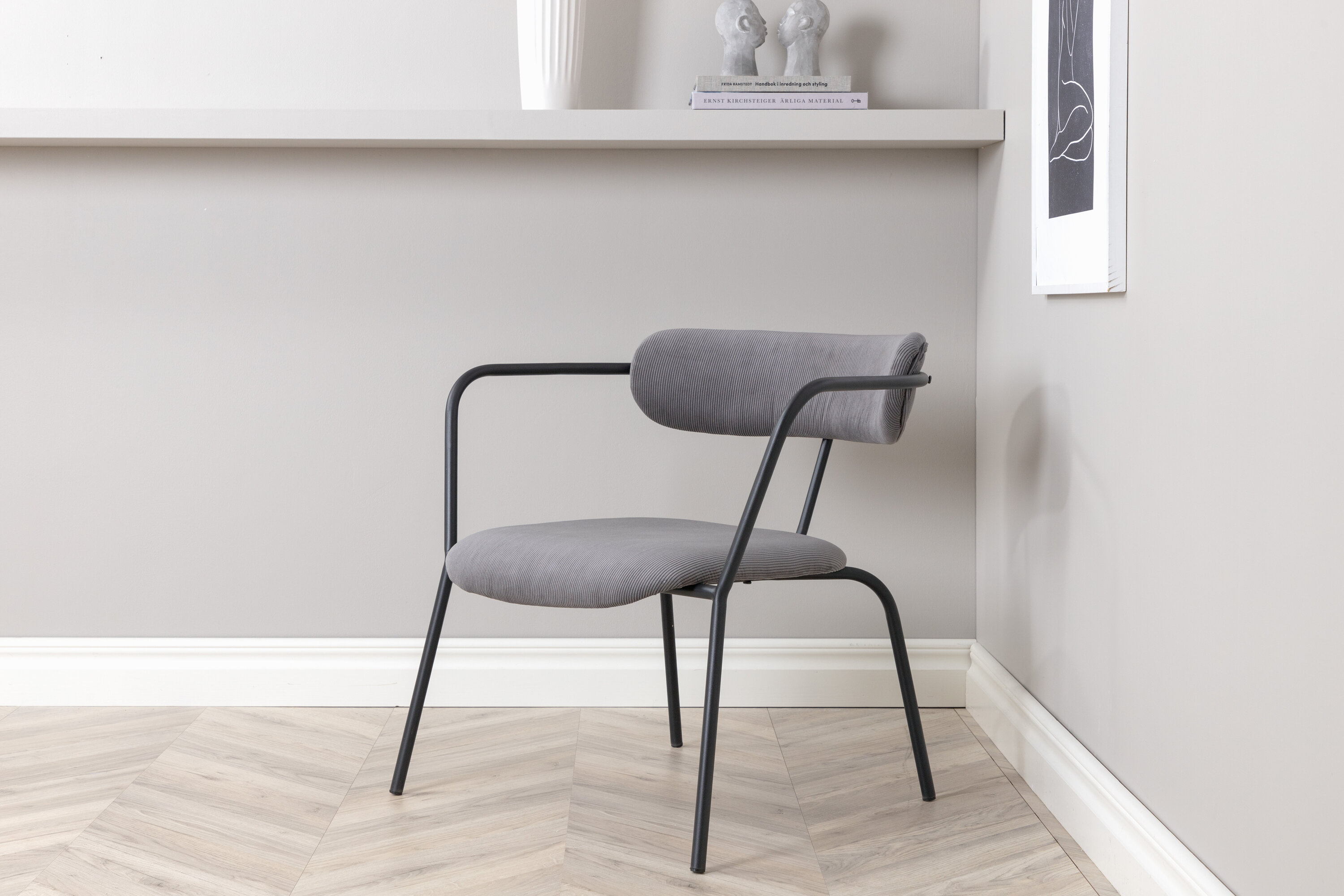 Détail du fauteuil Duffy noir, gris 67 x 69 x 68 cm