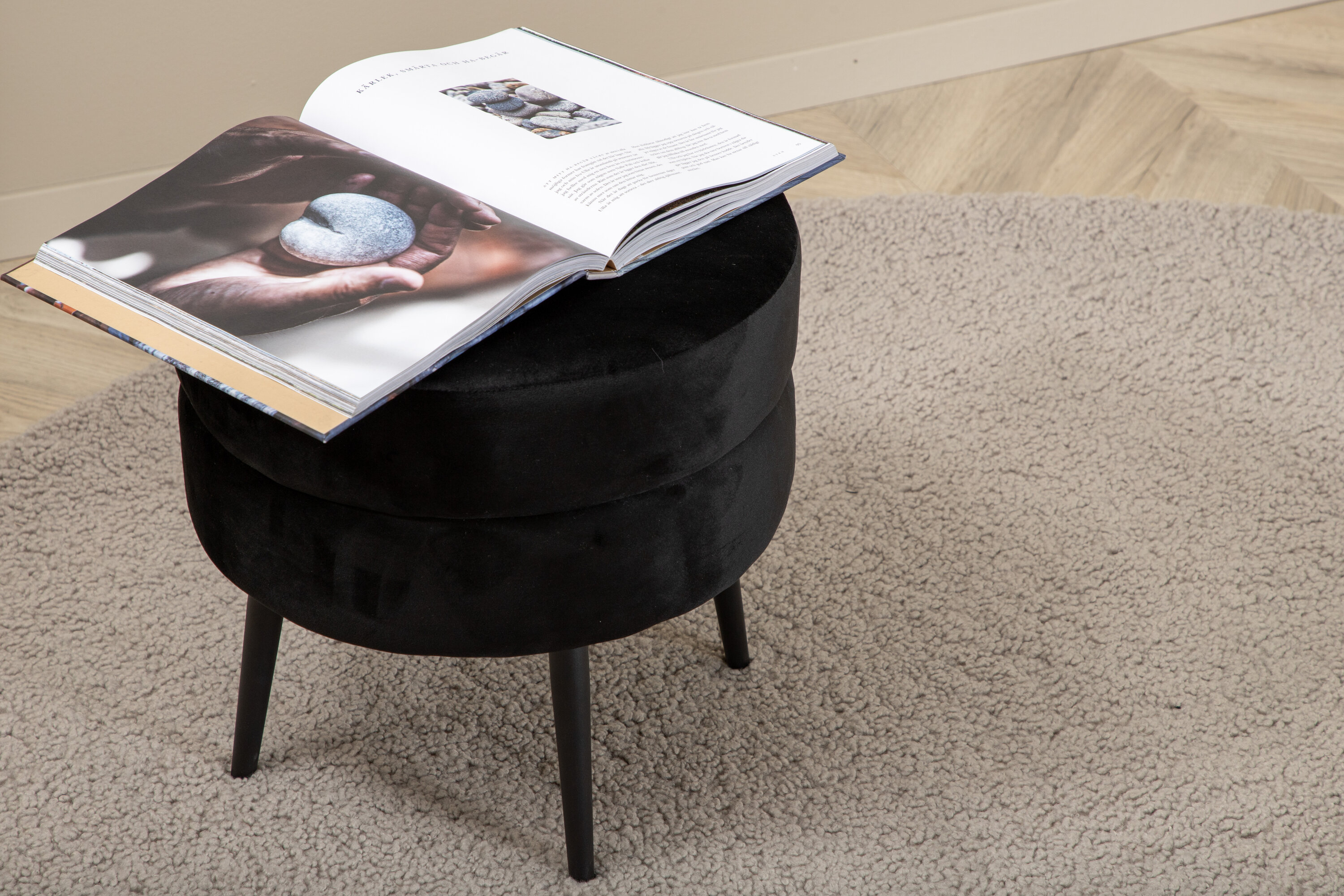 Détail du tapis de salon Teddy gris ⌀200 cm
