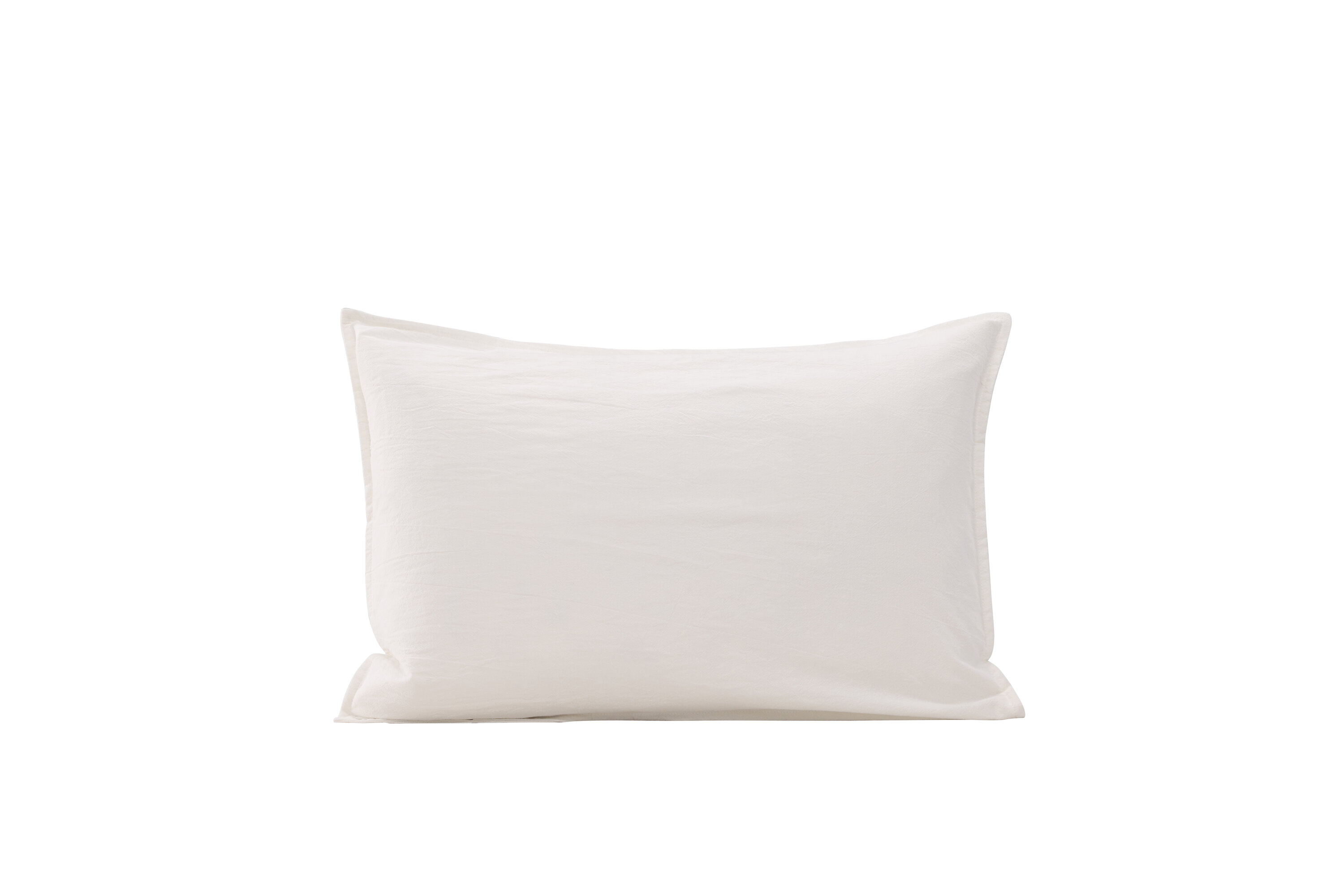 Ronja housse de coussin blanc 40 x 60 cm sur fond clair