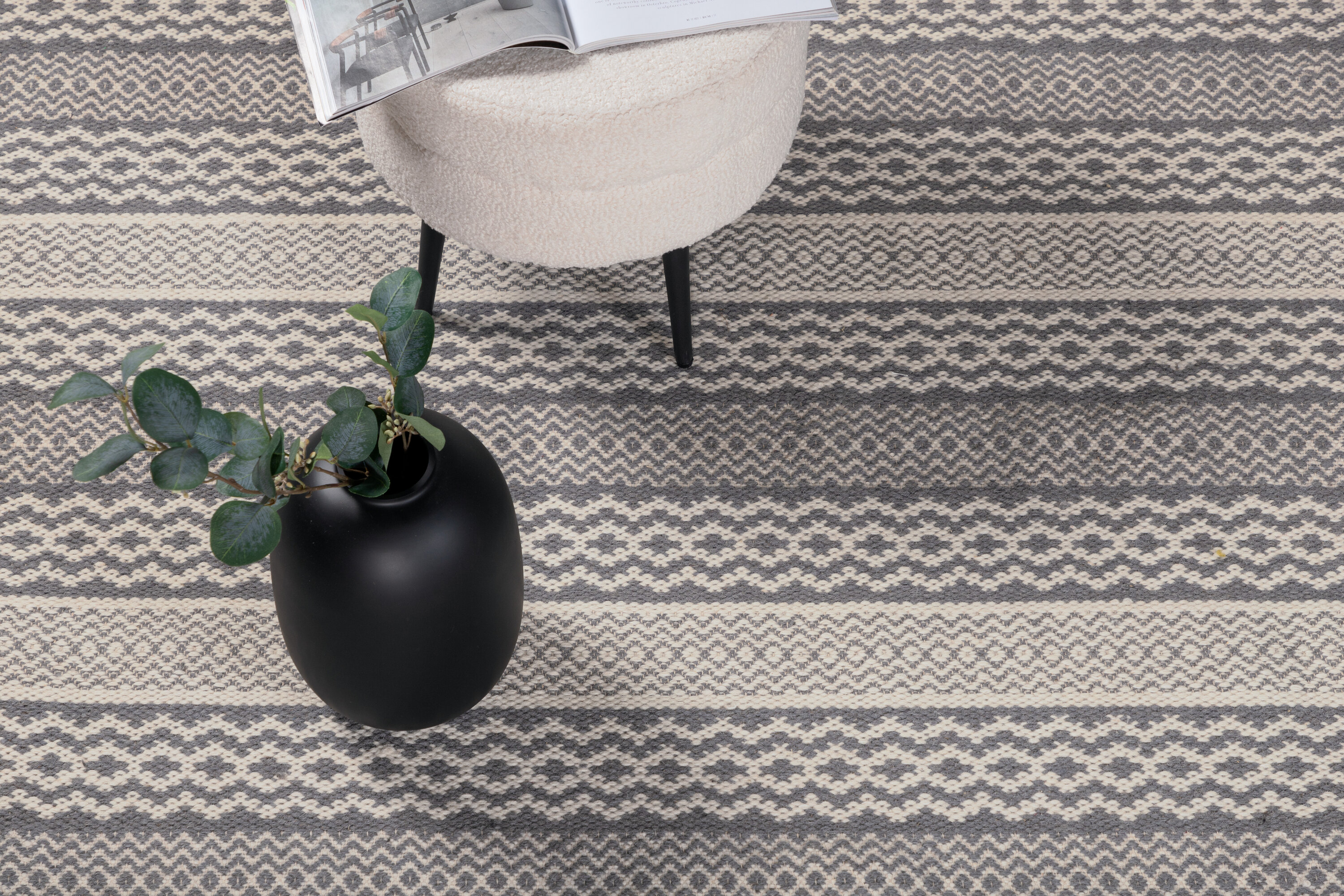 Détail du tapis de salon Sishu gris clair ⌀200 cm