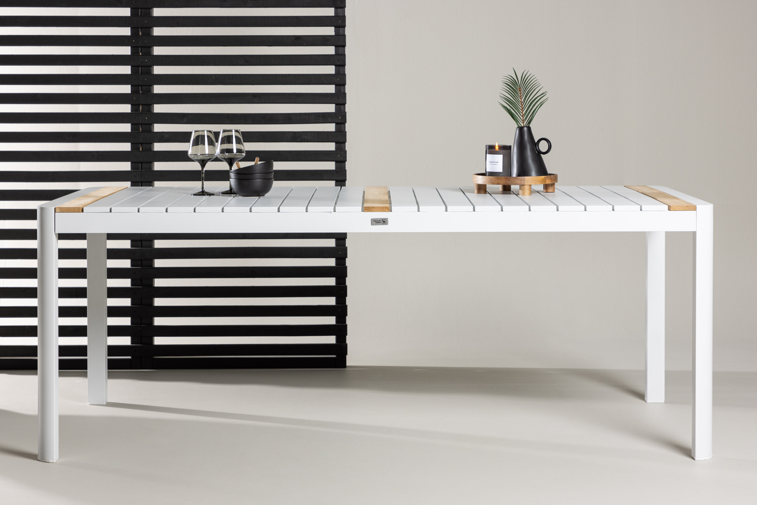 Togo table à manger rectangulaire blanc 200 x 100 cm en situation dans une pièce décorée