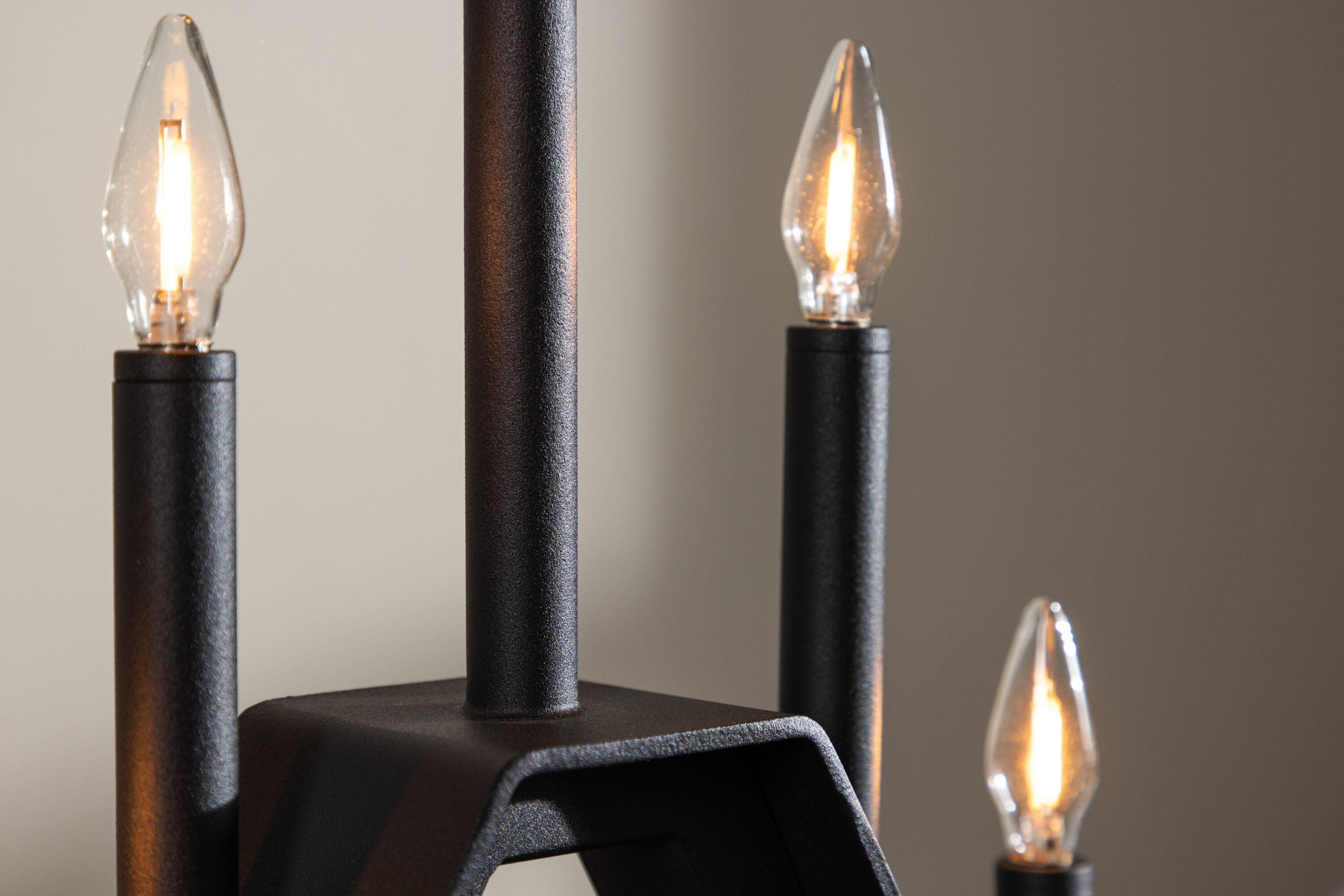 Åre éclairage de noël noir 6 x 36 x 32 cm en situation dans une pièce décorée