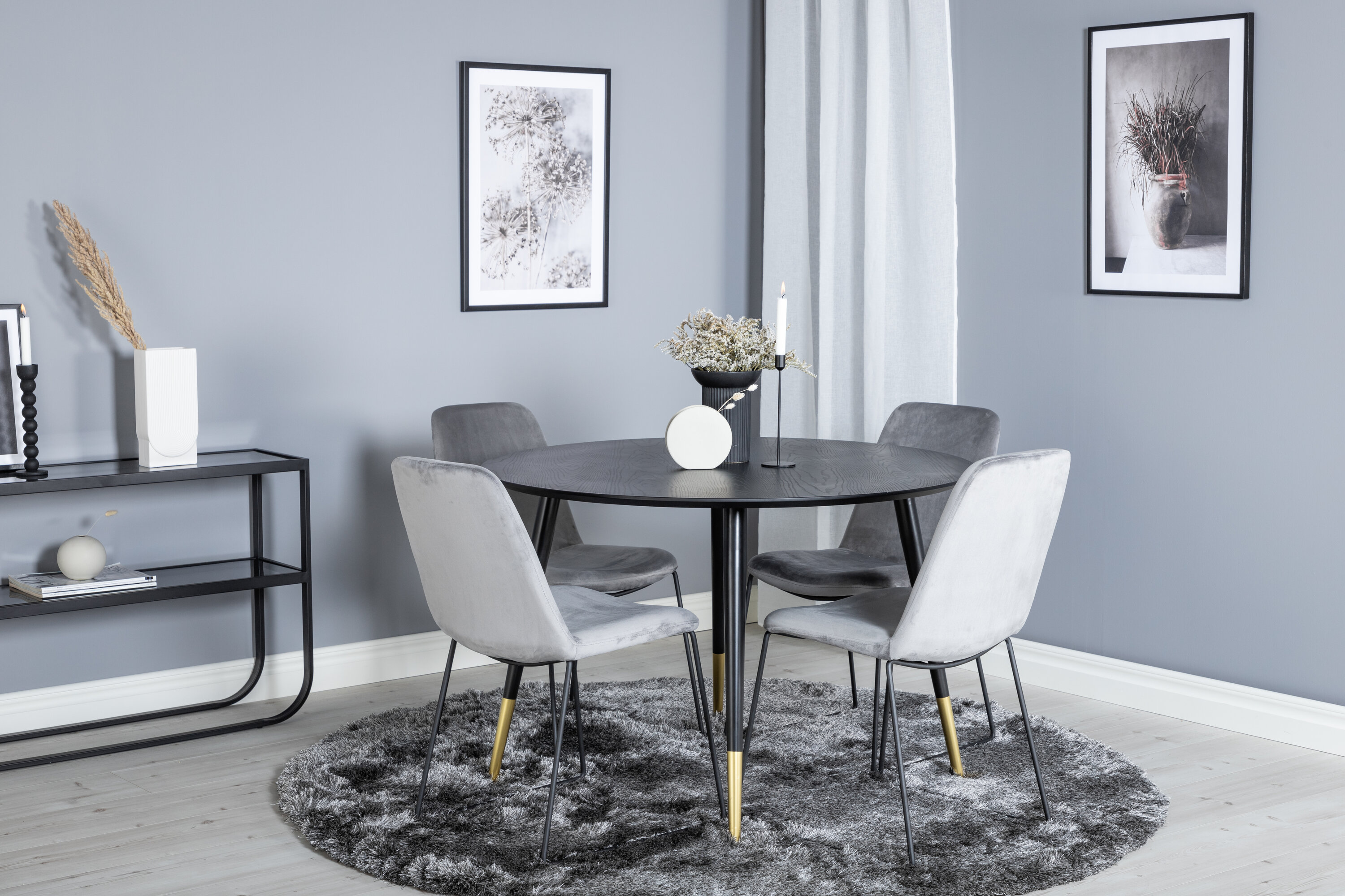 Détail du ensemble repas rond Dipp, Muce noir, gris, doré Table : ⌀115 Chaise : 63 x 84 x 43 cm
