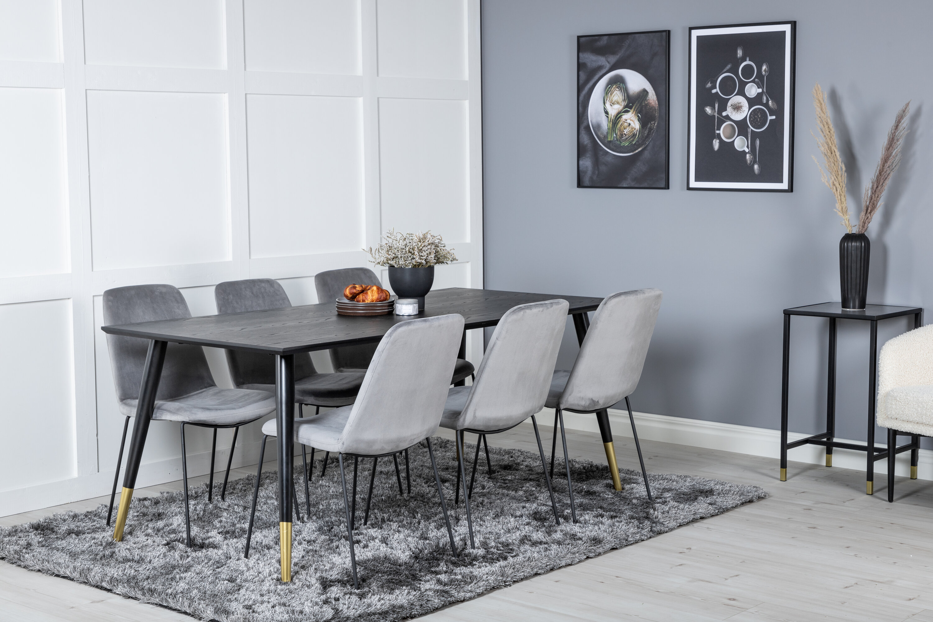 Détail du ensemble repas rectangulaire Dipp, Muce noir, gris, doré Table : 75 x 180 x 90 Chaise : 63 x 84 x 43 cm