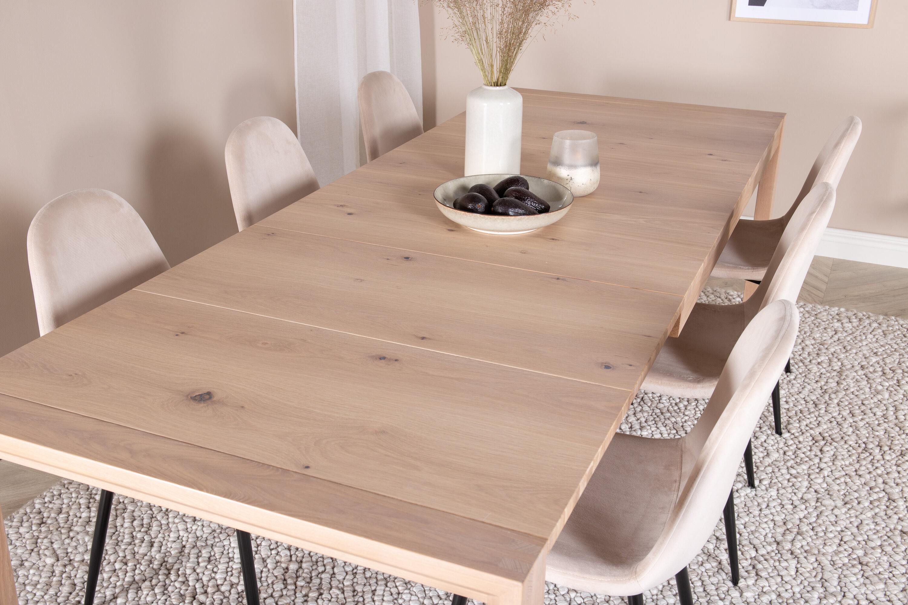 Détail du ensemble repas rectangulaire Slider, Polar blanchi, beige, noir Table : 75 x 170 x 95 Chaise : 53,3 x 88 x 42,5 cm