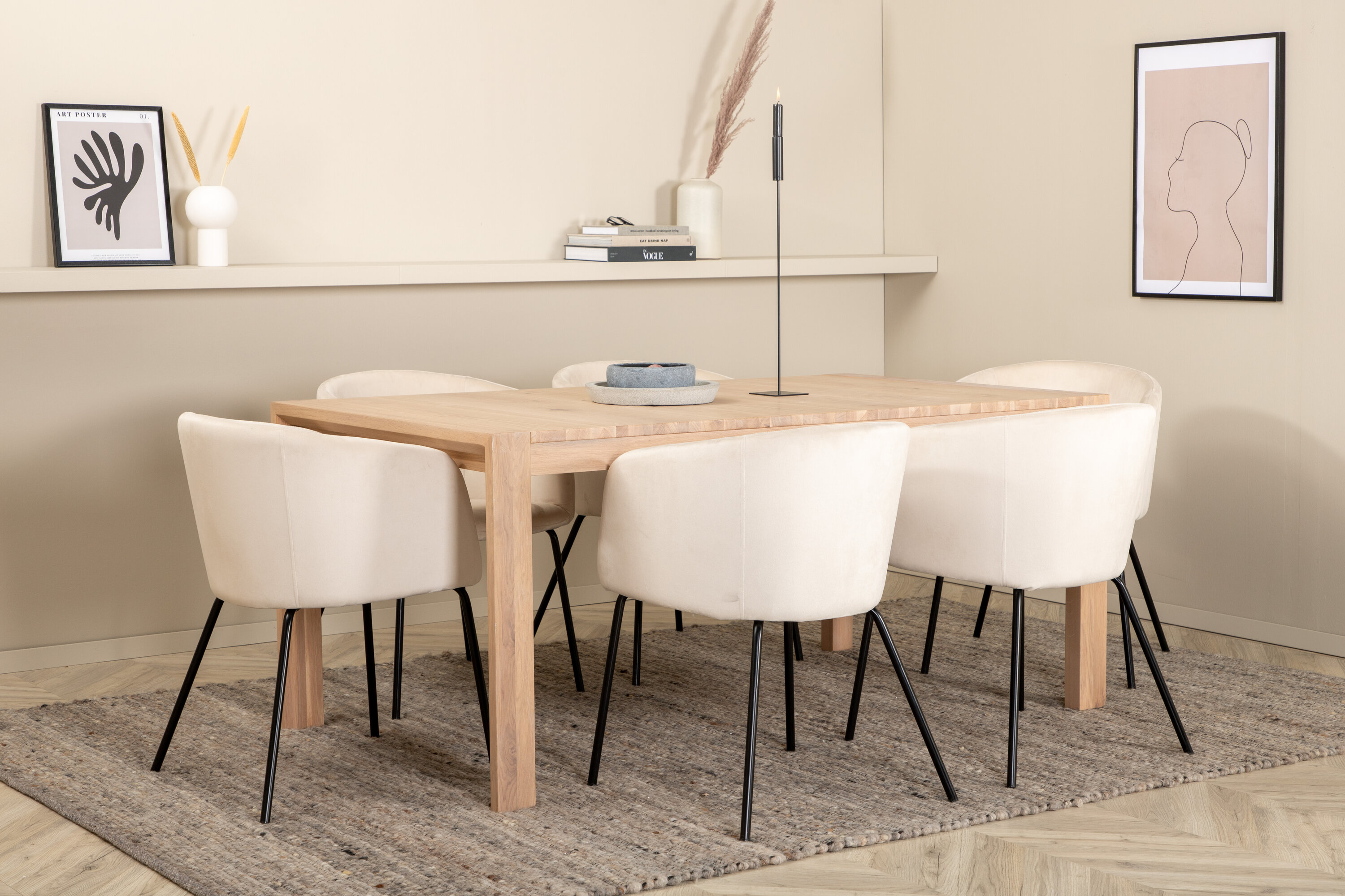 Détail du ensemble repas rectangulaire Slider, Berit blanchi, beige, noir Table : 75 x 170 x 95 Chaise : 55 x 78 x 55 cm
