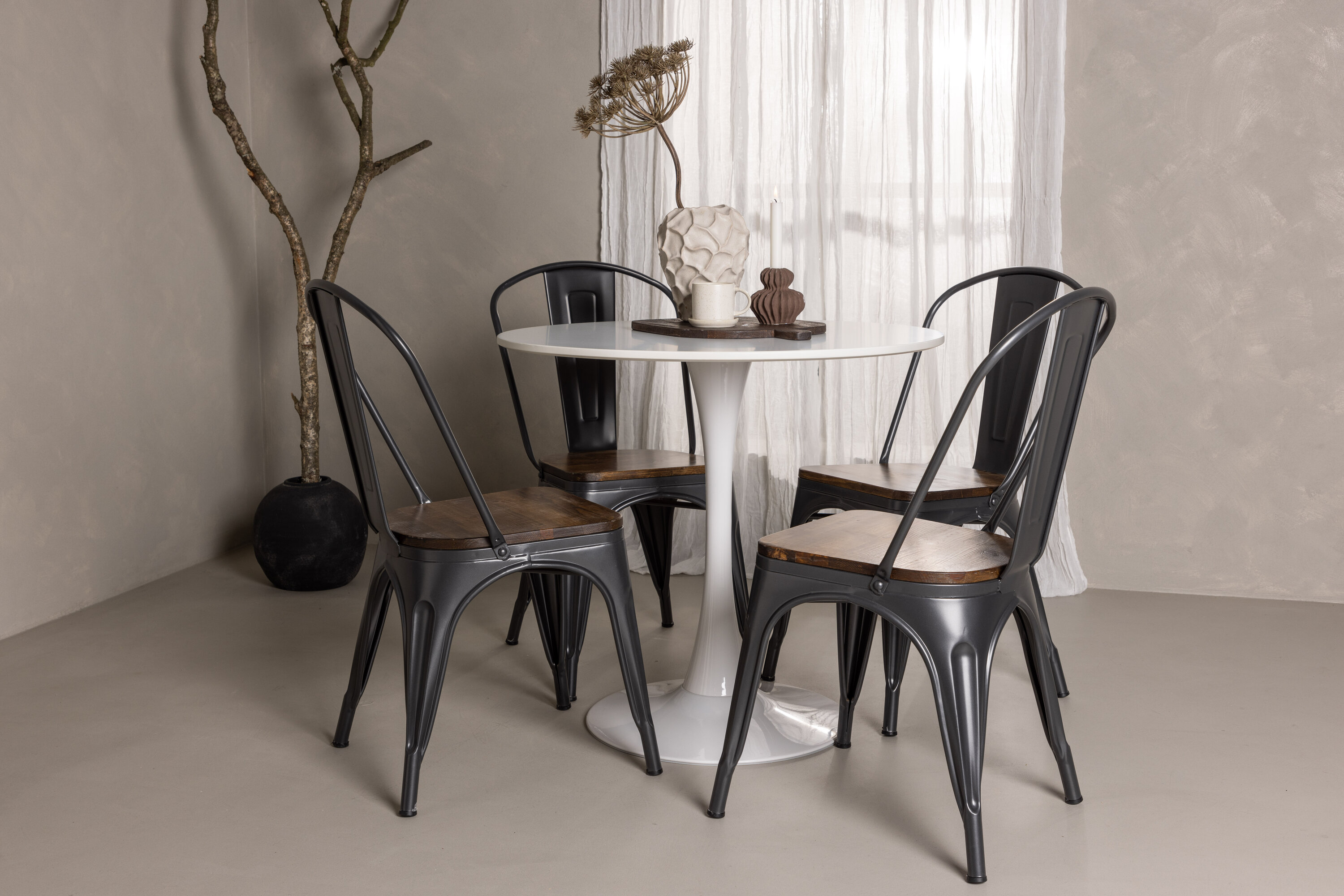 Hamden, Tempe ensemble repas rond blanc, noyer, gris foncé en situation dans une pièce décorée