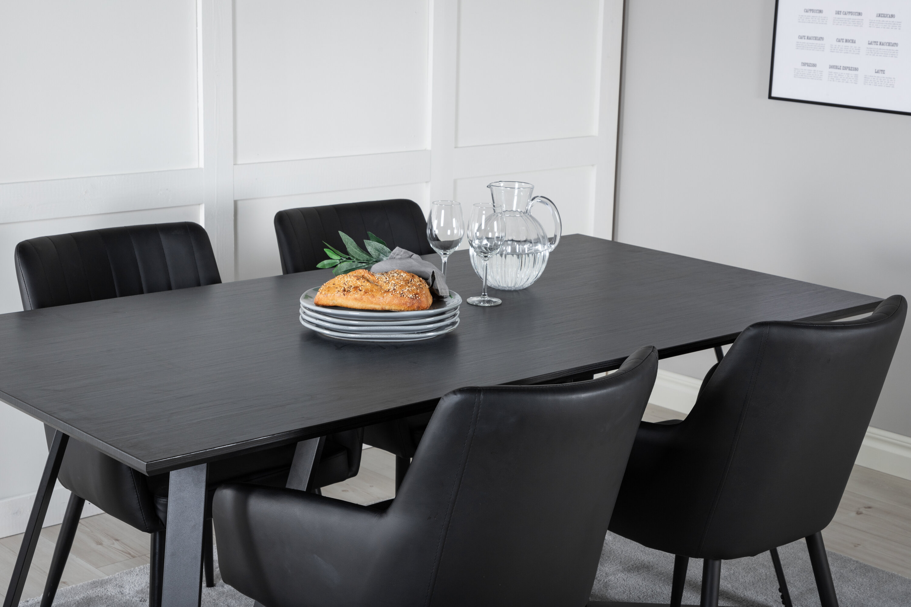 Détail du ensemble repas rectangulaire Marina, Comfort noir